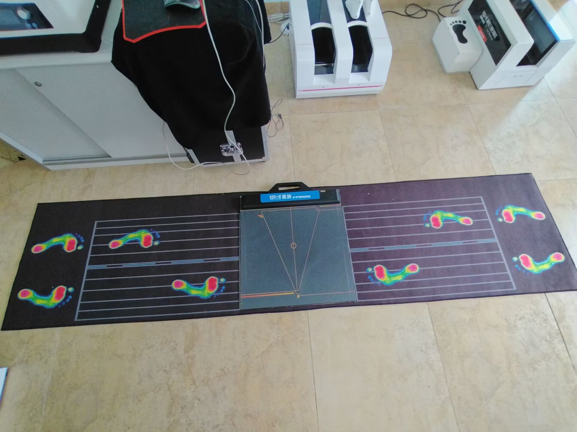 三维步态分析系统厂家，足底压力测量系统的作用和功能以及前景